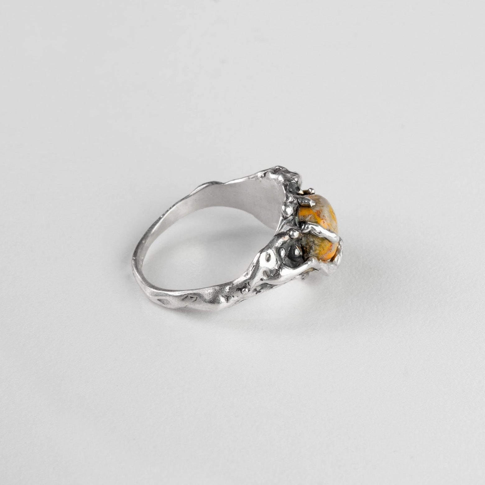 Bumblebee Ring